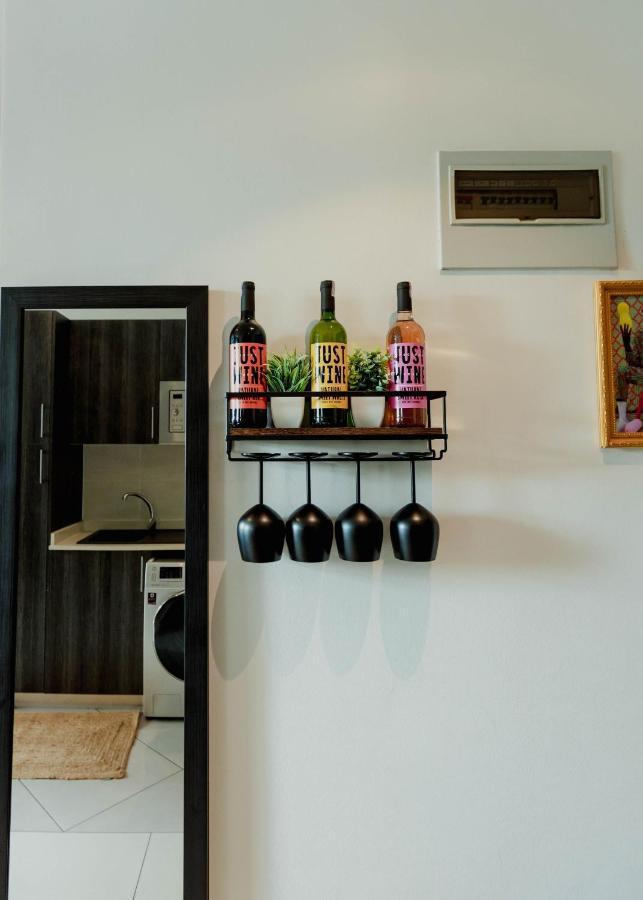 Enjoy Luxury Studio W/Pool @Embassy Gardens Akra Zewnętrze zdjęcie